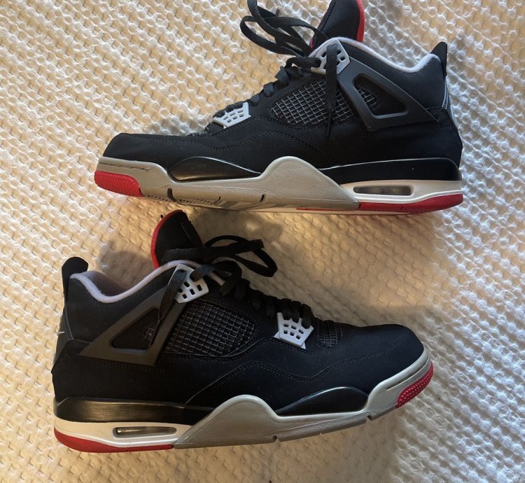 Air Jordan Retro 4 Bred Size 14
