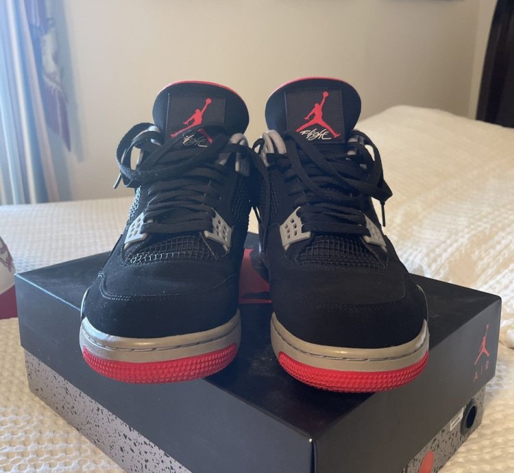 Air Jordan Retro 4 Bred Size 14