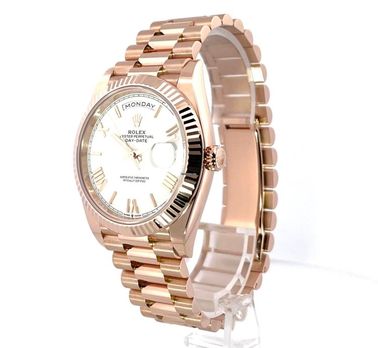 Rolex Day-date 40 Everose-gold Ref 228235 Wei Misch