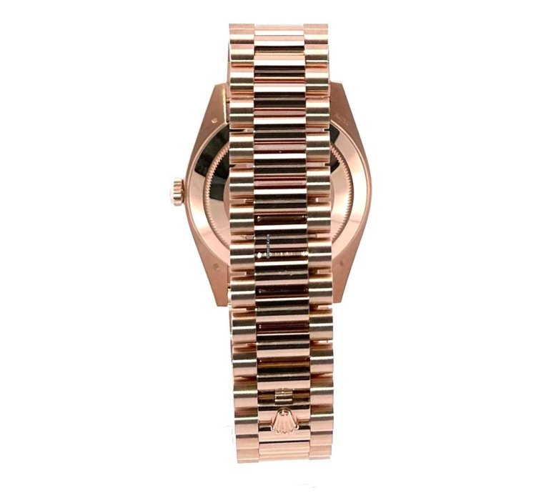 Rolex Day-date 40 Everose-gold Ref 228235 Wei Misch
