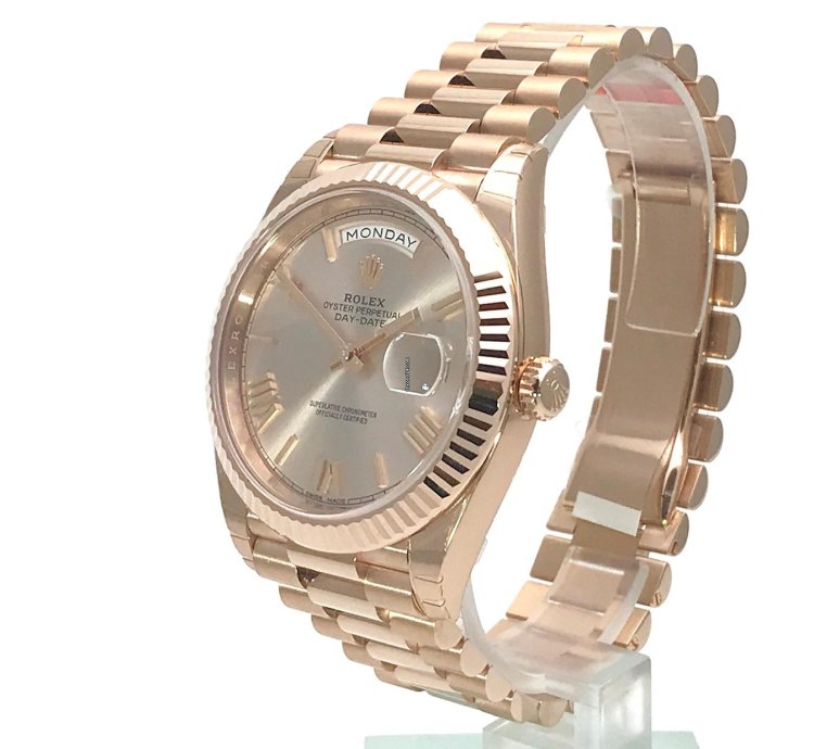 Rolex Day-date 40 Everose-gold Sundust