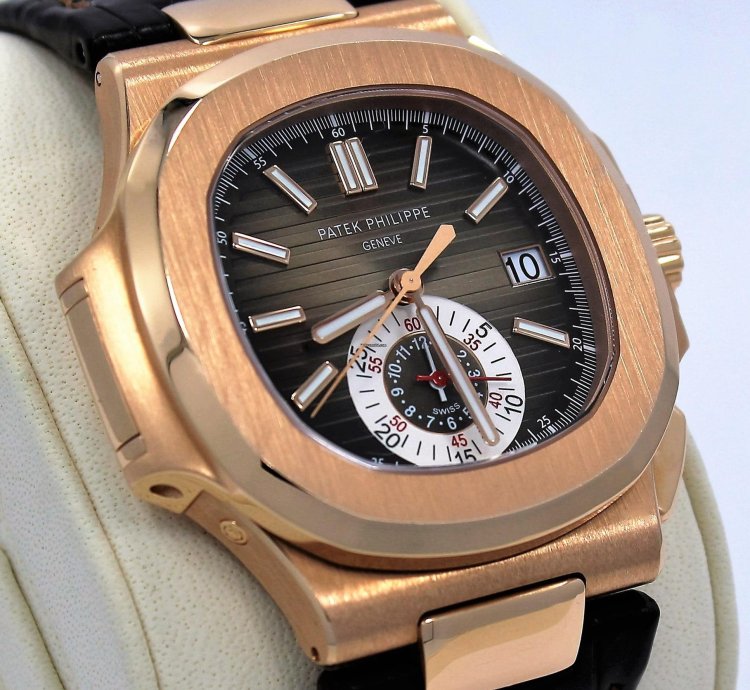 Patek Philippe Nautilus 5980r-001 40mm 18k Rose Gold Watch Box Papers Mint