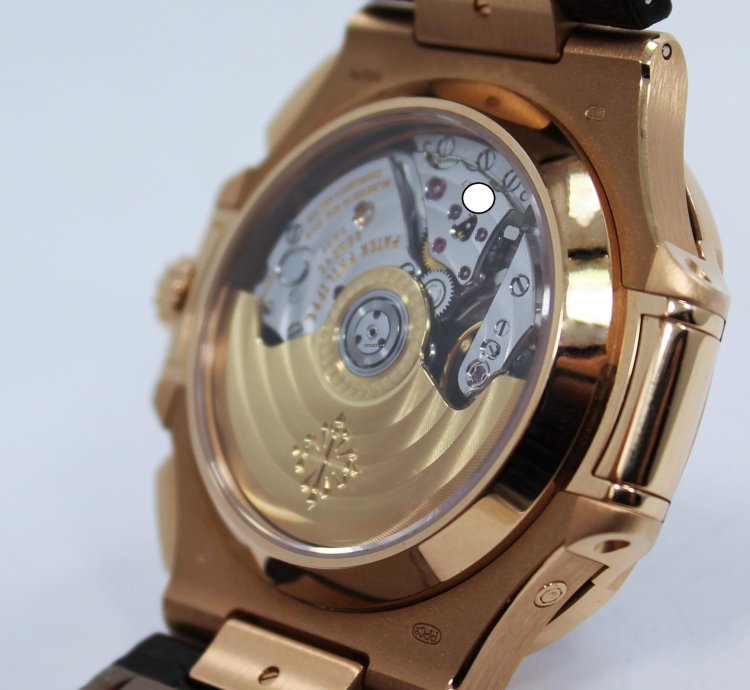 Patek Philippe Nautilus 5980r-001 40mm 18k Rose Gold Watch Box Papers Mint