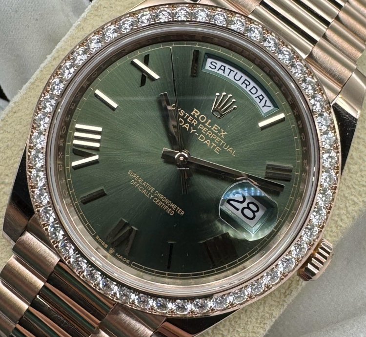 Rolex Day-date 40 Factory Diamond Bezel