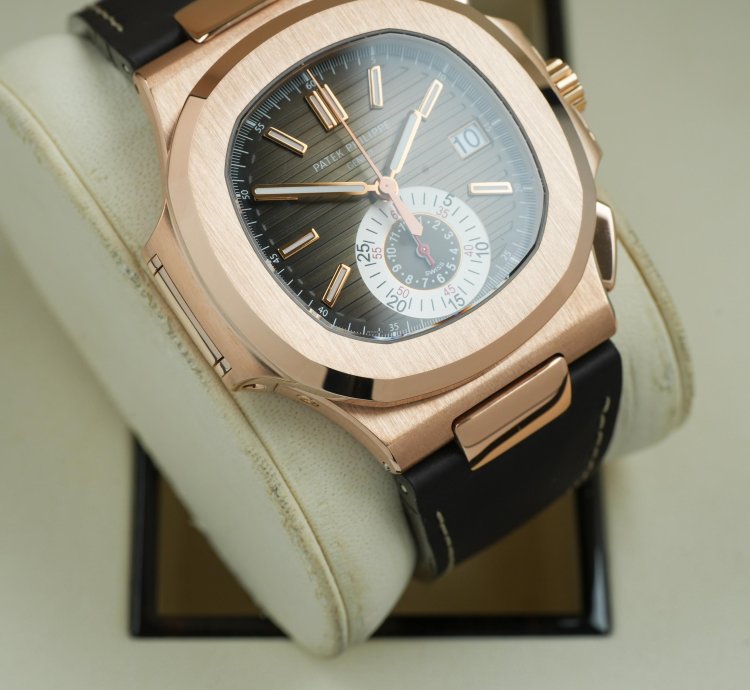 Patek Philippe Nautilus 5980r-001 Brown Chrono Rose Gold Complete Set
