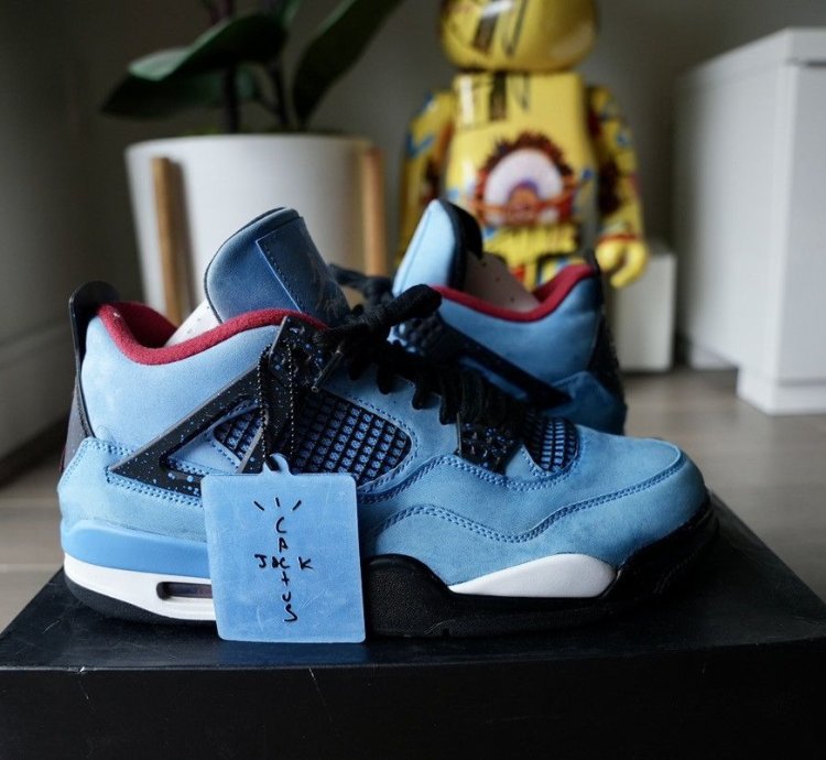 Air Jordan Retro 4 Travis Scott Cactus Jack