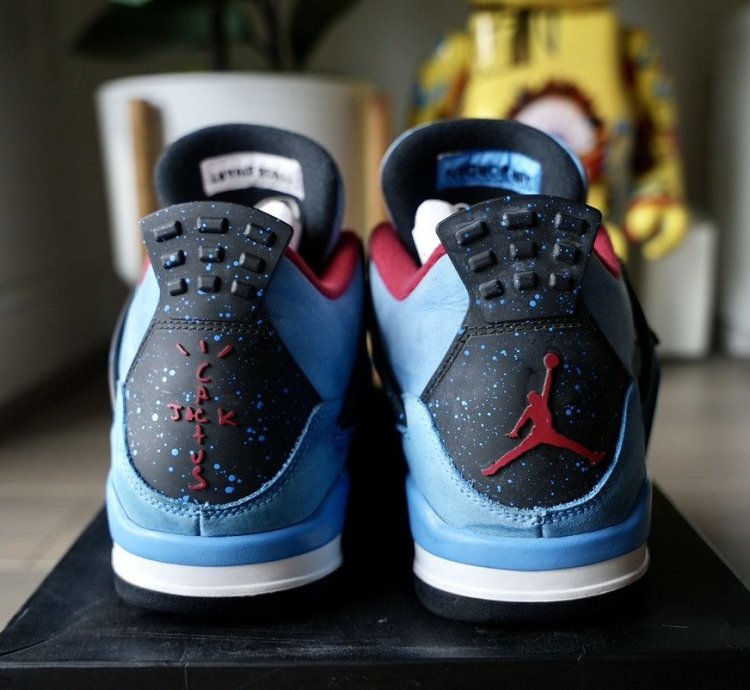 Air Jordan Retro 4 Travis Scott Cactus Jack
