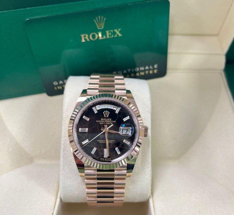 Rolex Day-date 40 Fluted Bezel - Eisenkiesel Diamond Dial - President Bracelet