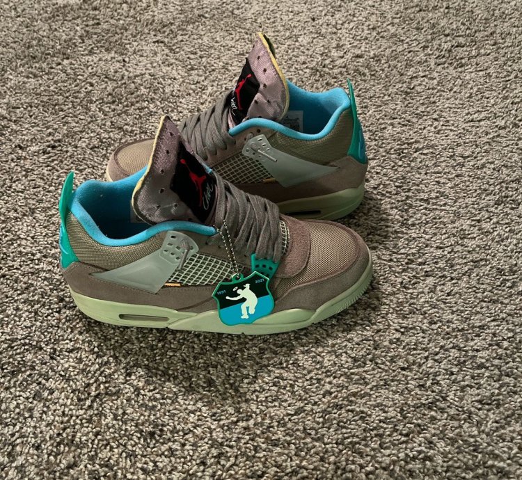 Air Jordan Retro 4 Union La Taupe Haze