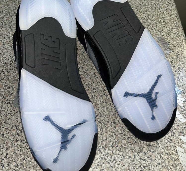 Air Jordan Retro 5 Metallic Reimagined