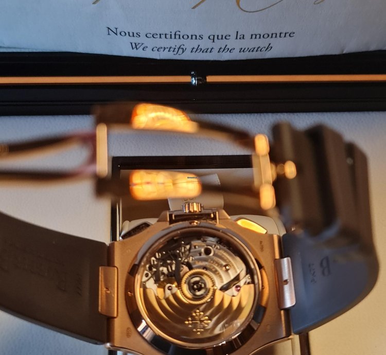 Patek Philippe Nautilus 5980r-001rose Gold Full Set