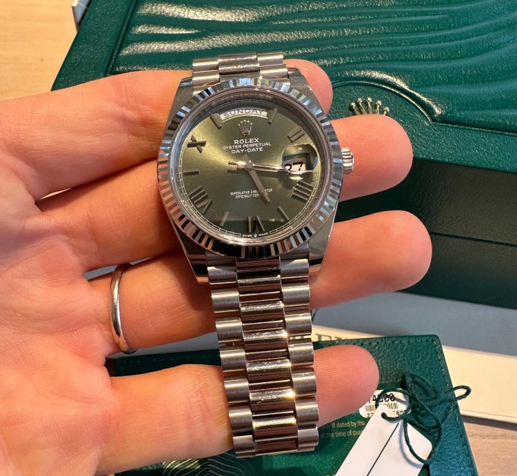 Rolex Day-date 40 Full Set box And Papers