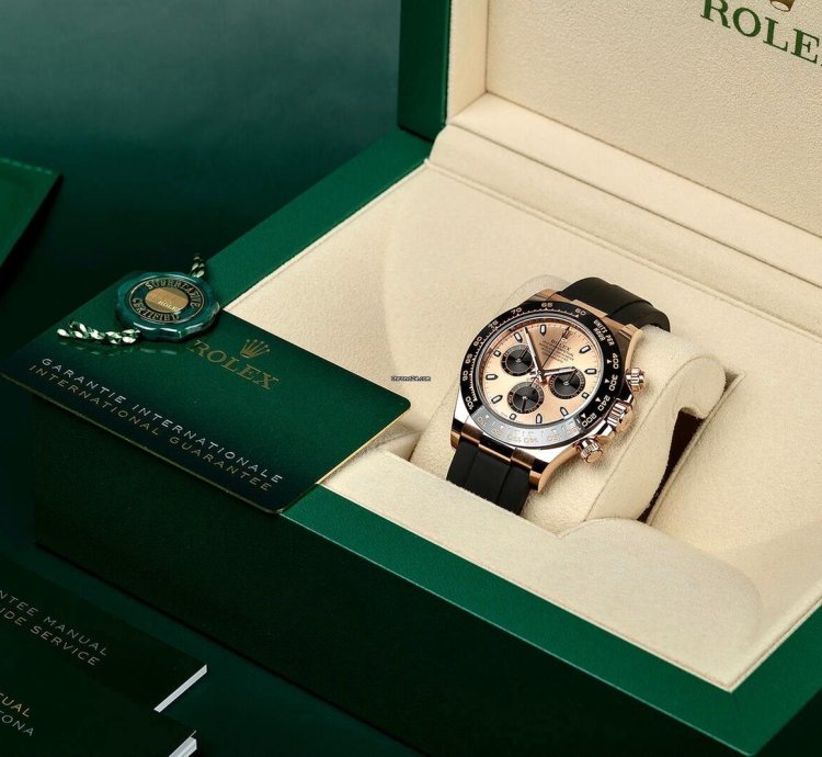 Rolex Daytona Discontinued Model Unworn Full Set Sundust Dial 2023
