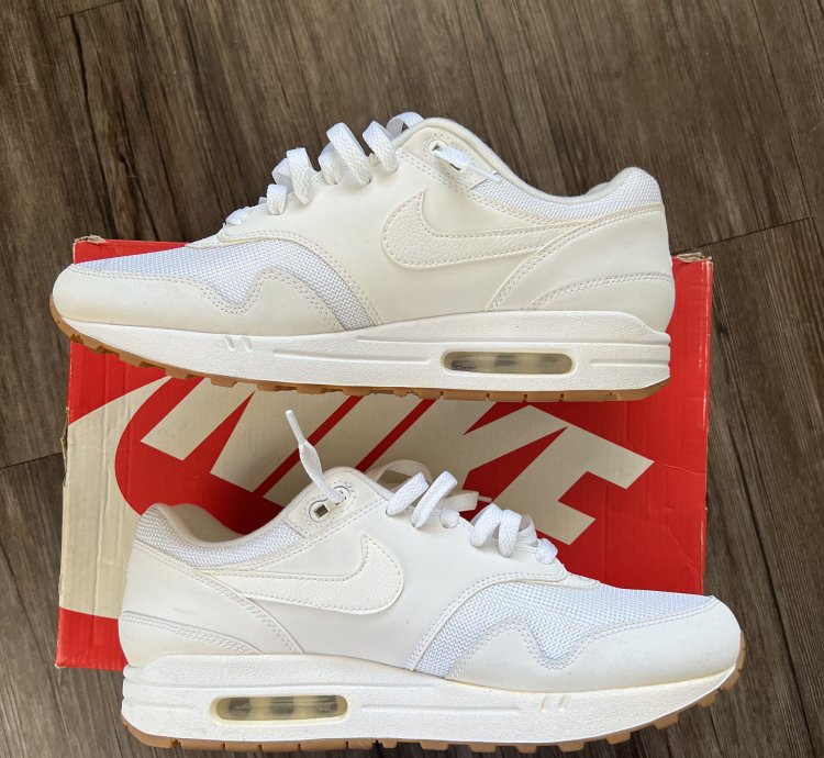 Air Max 1 White Gum