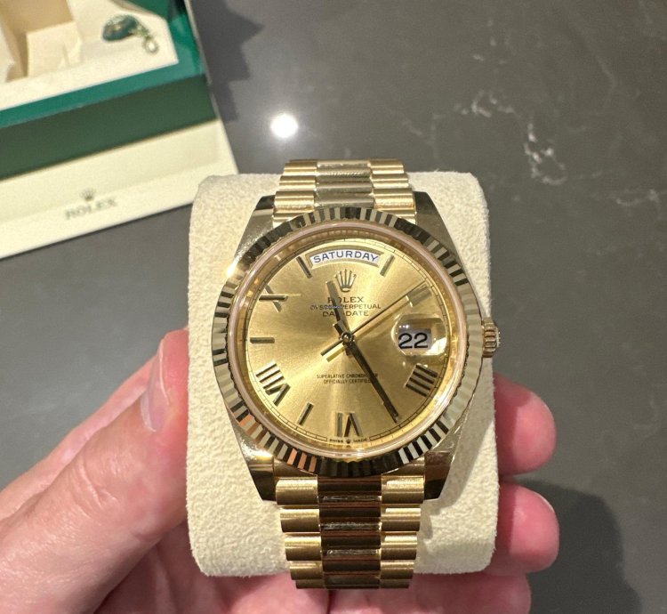 Rolex Day-date 40 Full Set In Mint Condition