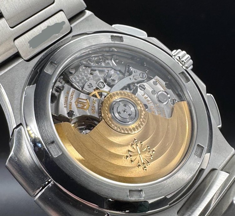 Patek Philippe Nautilus 5990 1a-001