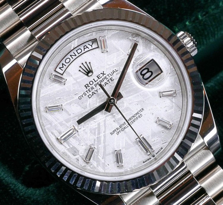 Rolex Day-date 40 Full Set Mint Day Date White Gold Meteorite Baguette 40mm 228239