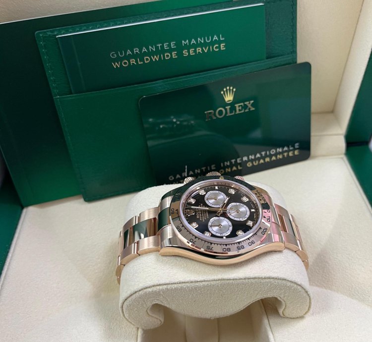 Rolex Daytona Everose Gold Black And Sundust Diamond Dial Oyster Bracelet 126505