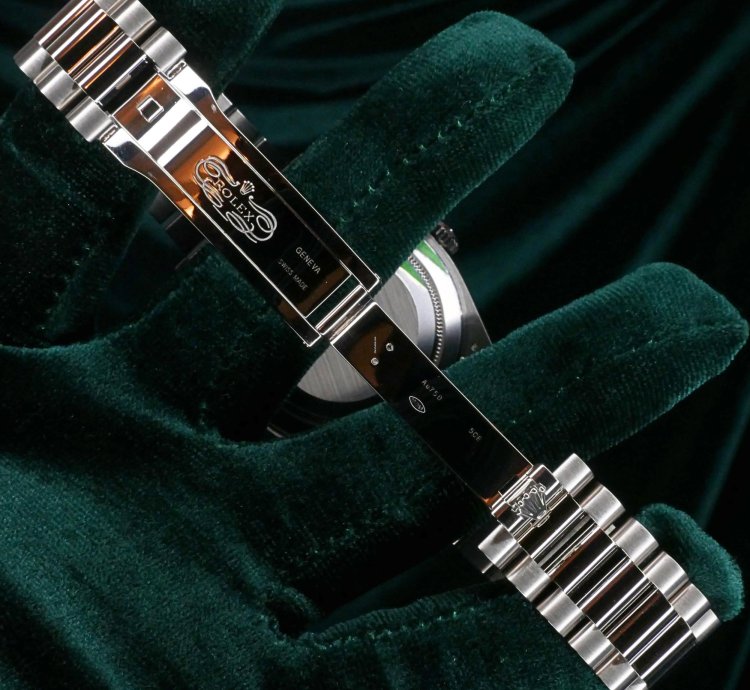 Rolex Day-date 40 Full Set Mint Day Date White Gold Meteorite Baguette 40mm 228239