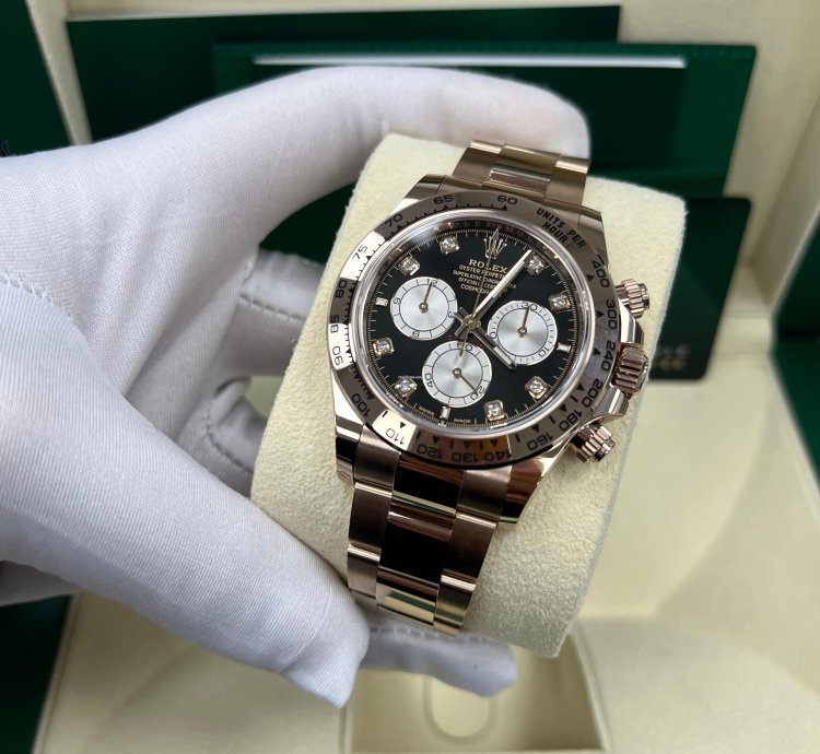 Rolex Daytona Everose Gold Black And Sundust Diamond Dial Oyster Bracelet 126505