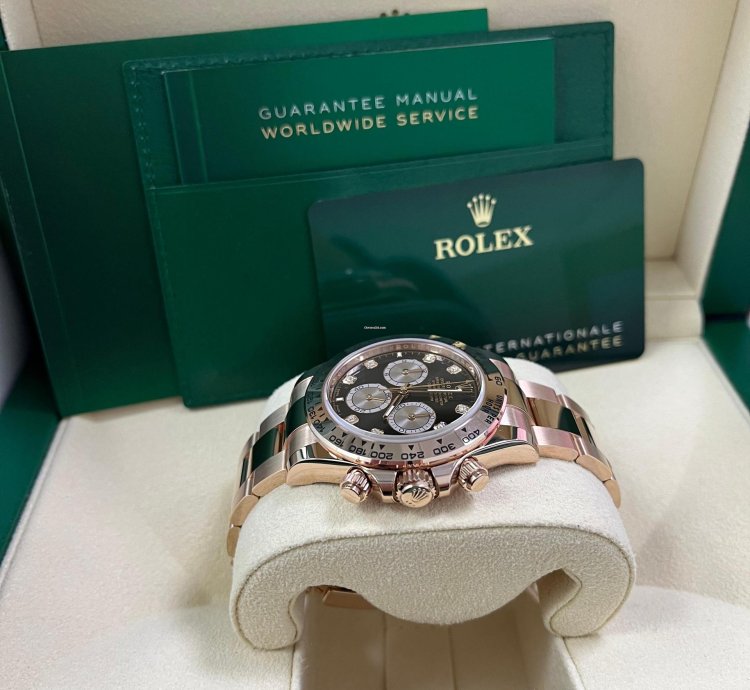 Rolex Daytona Everose Gold Black And Sundust Diamond Dial Oyster Bracelet 126505