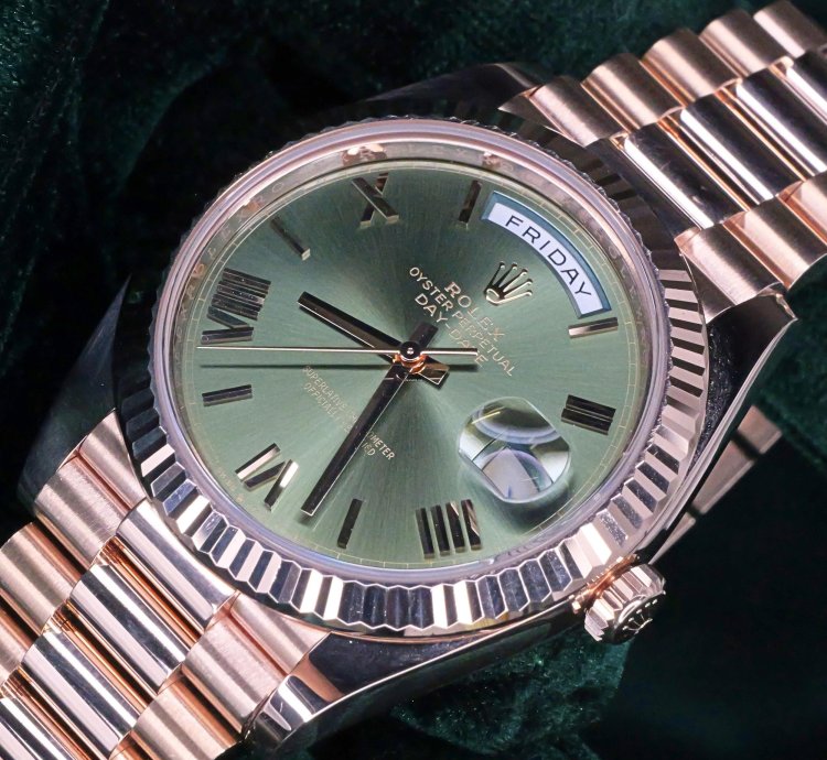 Rolex Day-date 40 Full Set Mint Day-date 40mm Green Dial Rose Gold 228235
