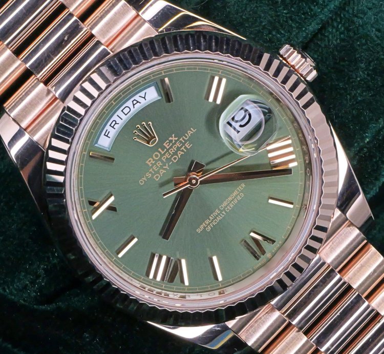 Rolex Day-date 40 Full Set Mint Day-date 40mm Green Dial Rose Gold 228235