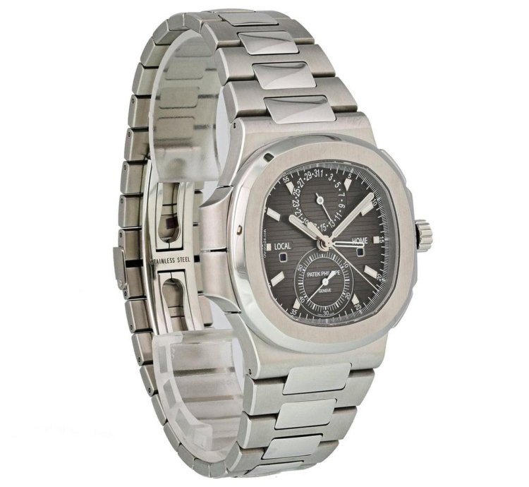Patek Philippe Nautilus 5990 1a-001 Men Watch Box Papers