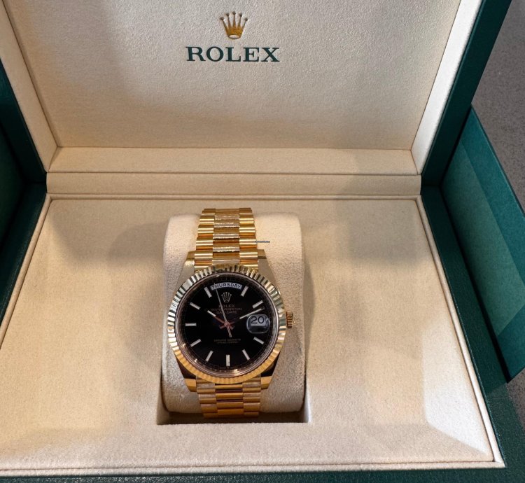 Rolex Day-date 40 Full Set Worn Handful Of Times