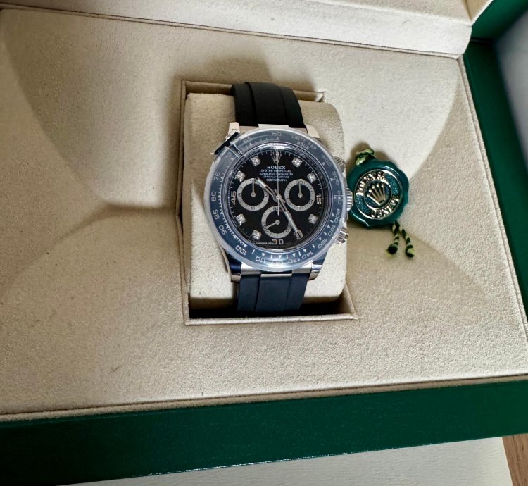 Rolex Daytona Factory Diamonds Dial New Unworn Full Set