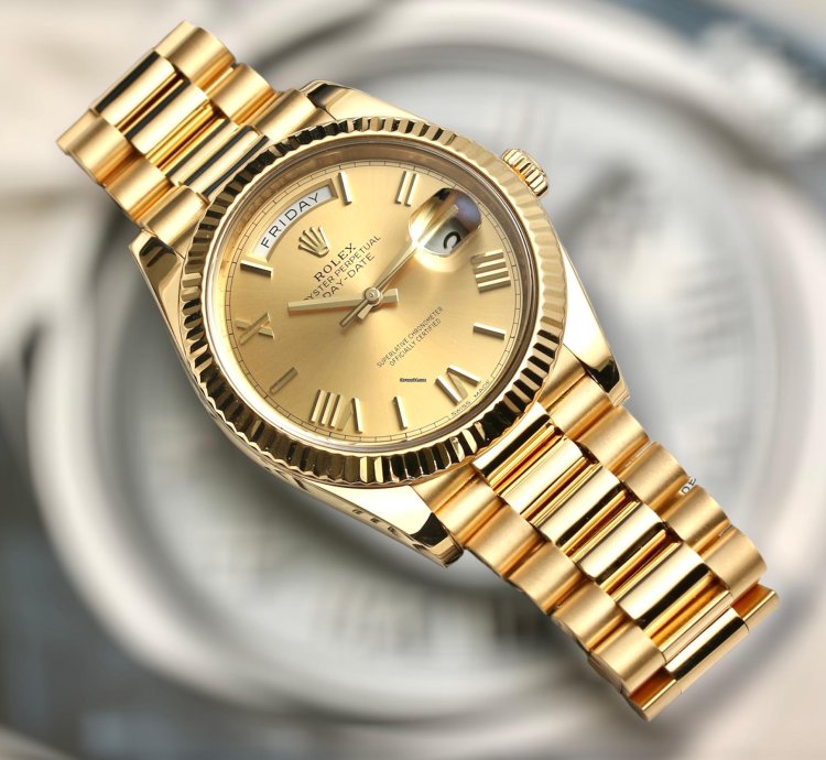 Rolex Day-date 40 Gold Dial Unworn Full Set 228238