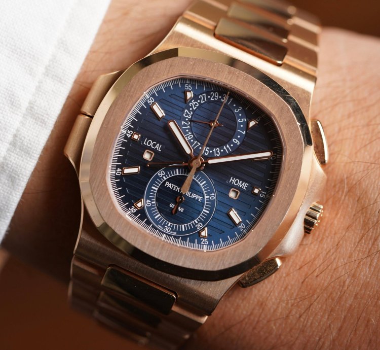 Patek Philippe Nautilus 5990 1r-001 Full Set Unpolished