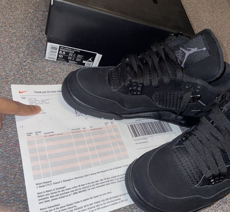 Black Cat 4s