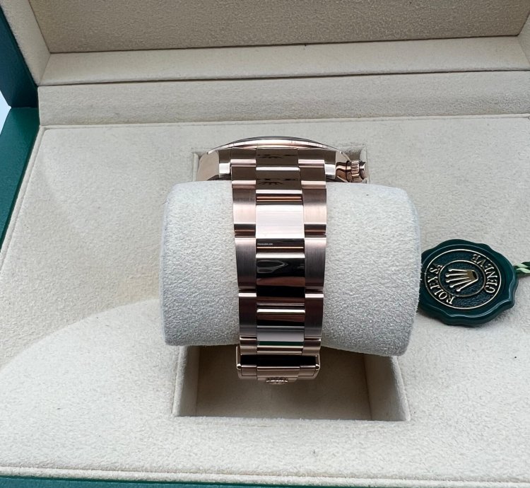 Rolex Daytona Full Rose Gold Chocolate Brown Dial