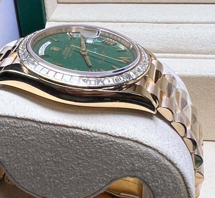 Rolex Day-date 40 Green Dial Baguette Diamond Bezel Full Yellow Gold