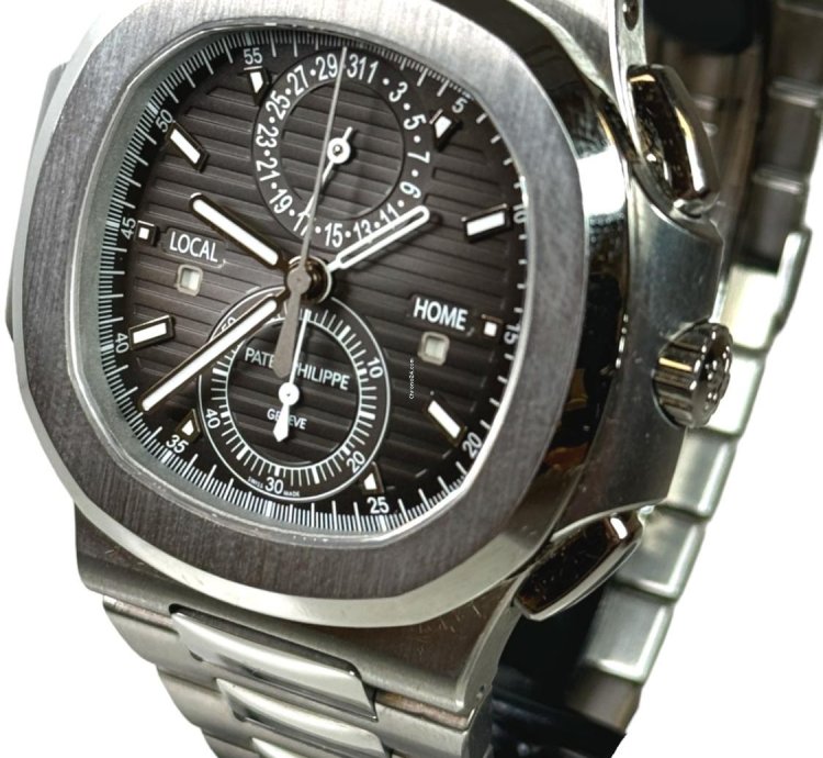 Patek Philippe Nautilus 5990 40 5mm Stainless Steel Automatic Watch