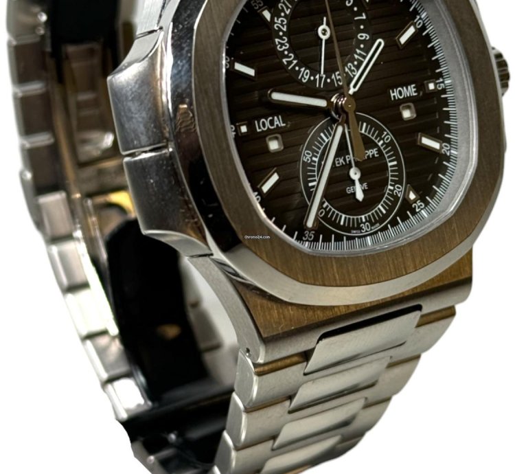 Patek Philippe Nautilus 5990 40 5mm Stainless Steel Automatic Watch