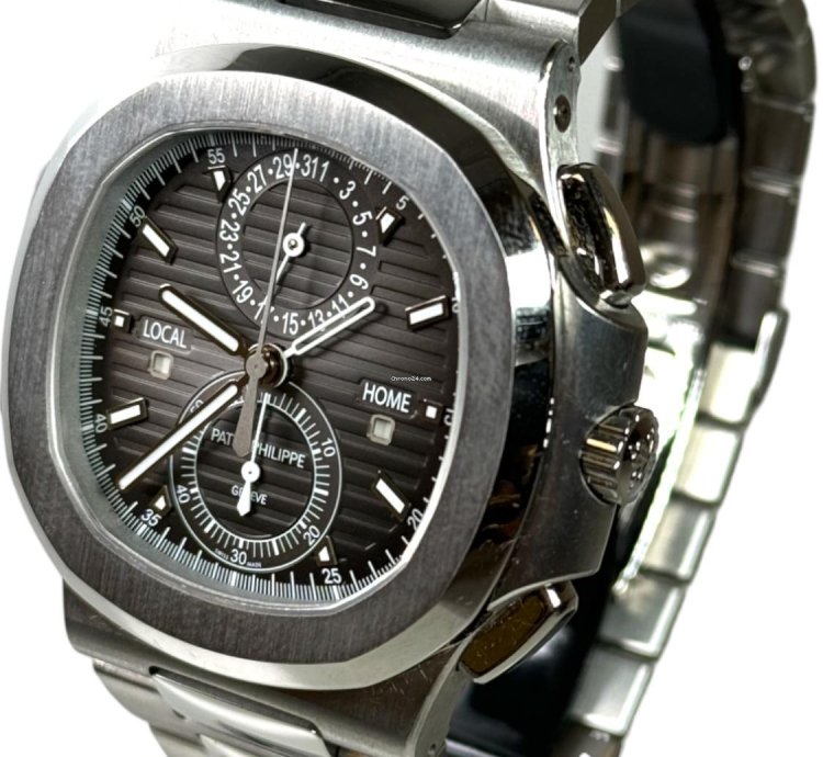 Patek Philippe Nautilus 5990 40 5mm Stainless Steel Automatic Watch