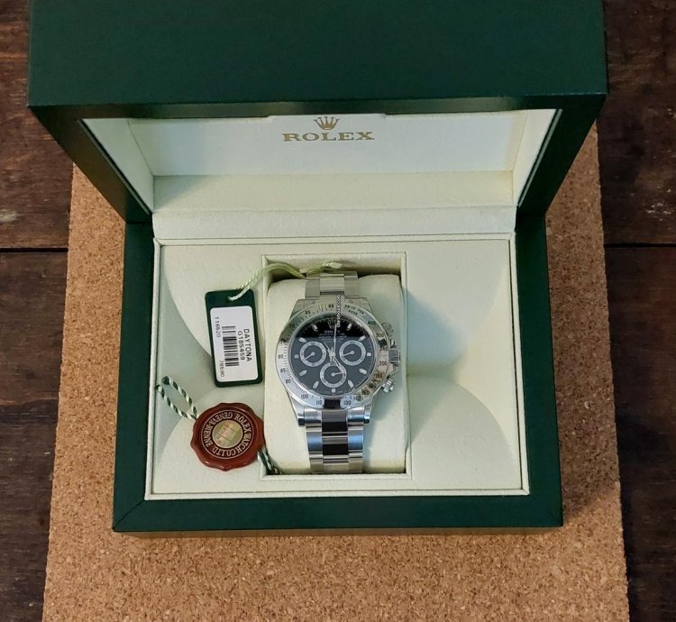 Rolex Daytona Full Set 100 Unworn Private Seller