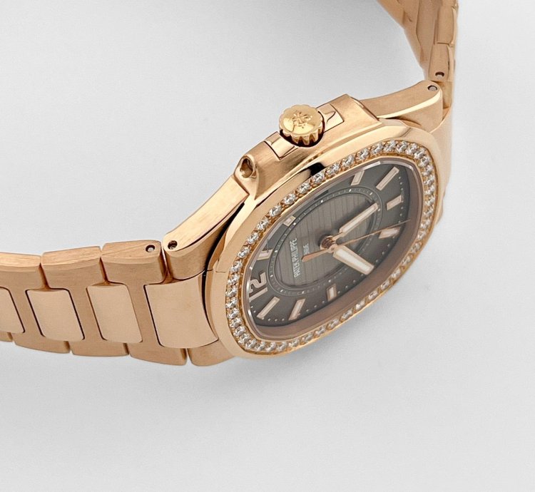 Patek Philippe Nautilus 7010 1r-010 Ladies Rose Gold Brown Dial Diamond Bezel 2014