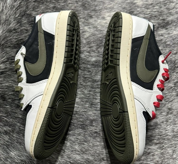 Brand New Travis Scott Olives