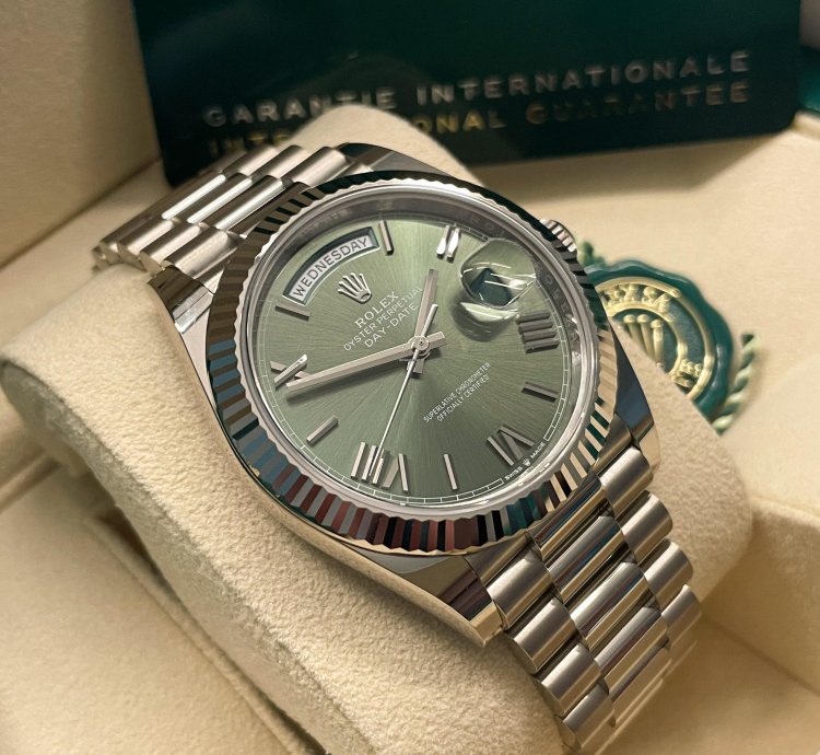 Rolex Day-date 40 Green Dial New Unworn Full Set 2021 White Gold