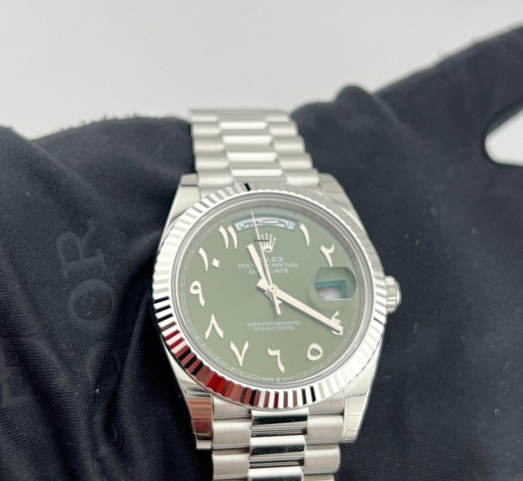 Rolex Day-date 40 Green Dial With Arabic Numerals Full Platinum