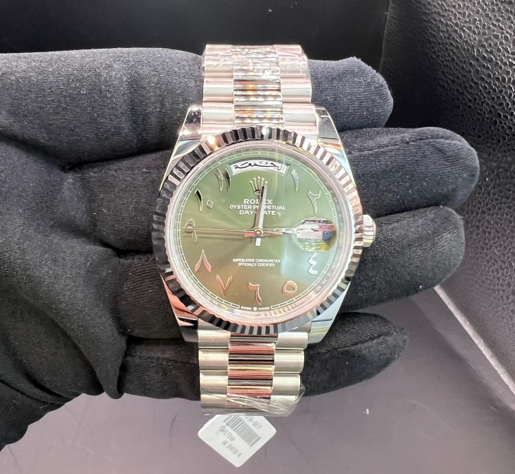 Rolex Day-date 40 Green Dial With Arabic Numerals Full Platinum