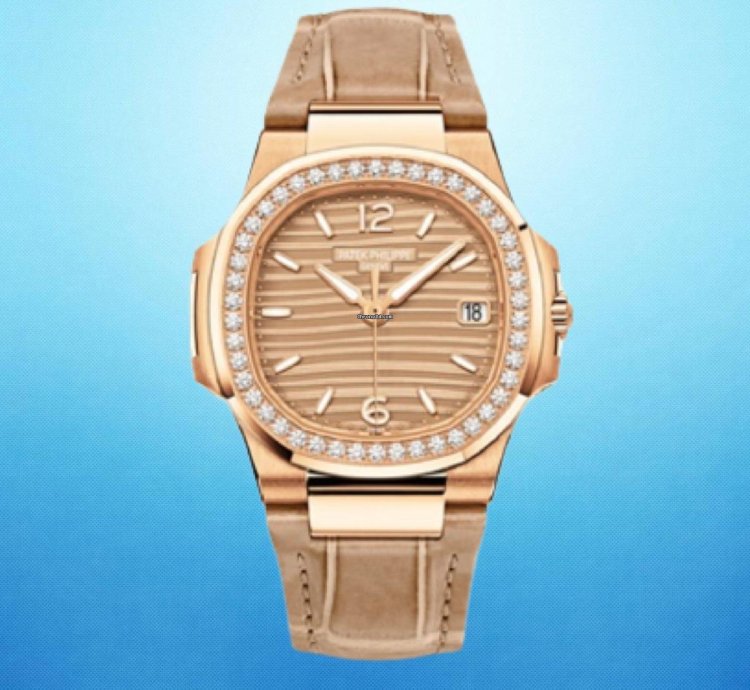 Patek Philippe Nautilus 7010r-012 Gold Nautilus