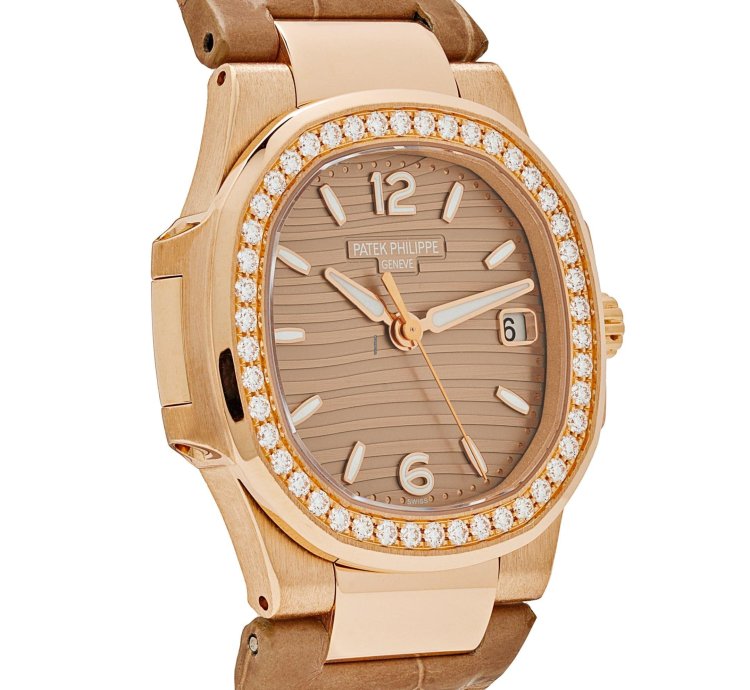 Patek Philippe Nautilus 7010r-012 Ladies Quartz Rose Gold Diamond Bezel