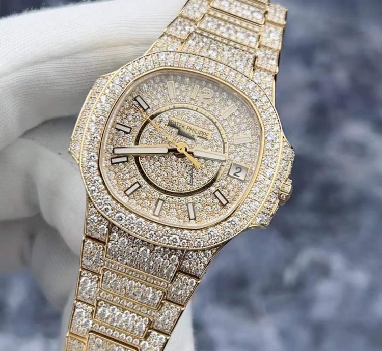 Patek Philippe Nautilus 7021 1r-001