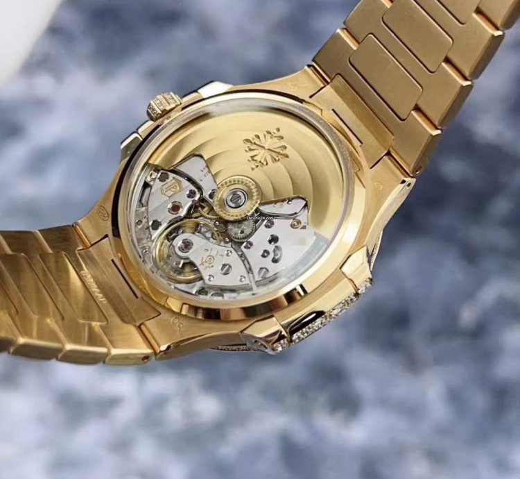 Patek Philippe Nautilus 7021 1r-001