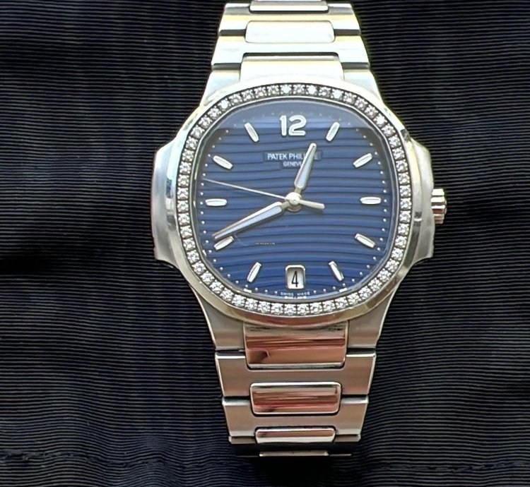 Patek Philippe Nautilus 7118 1200a-001