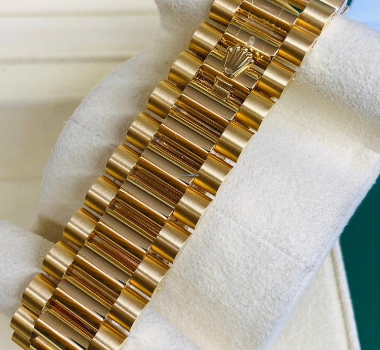 Rolex Day-date 40 Green Roman Dial 40mm